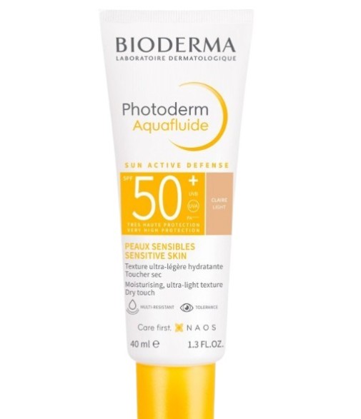 Compra Photoderm Max Aquafluido Color Claro SPF50+ Textura Ligera...